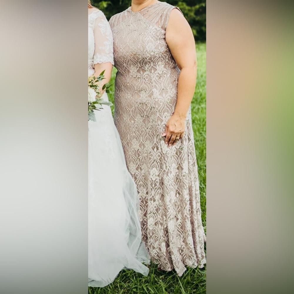Long fitted taupe evening gown